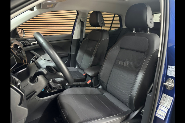 Volkswagen T-Cross 1.0 TSI Style DSG | ACC | Camera | CarPlay | 18 Inch | LED | Stoelverwarming