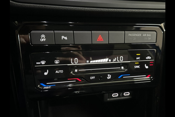 Volkswagen T-Cross 1.0 TSI Style DSG | ACC | Camera | CarPlay | 18 Inch | LED | Stoelverwarming
