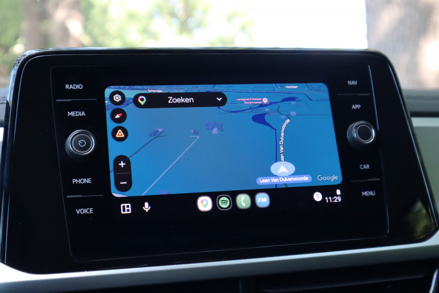 Volkswagen T-Roc 1.0 TSI Life Business | Virtual dash | Stoelverwarming |
