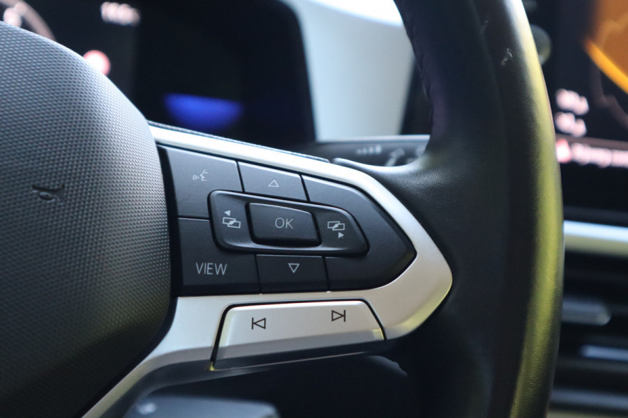 Volkswagen T-Roc 1.0 TSI Life Business | Virtual dash | Stoelverwarming |