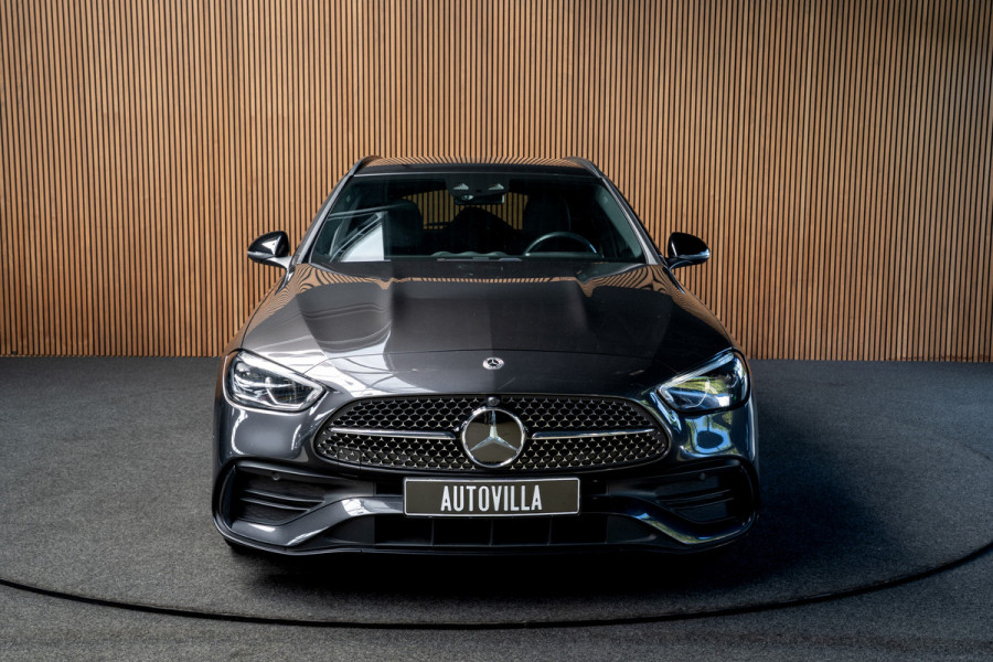 Mercedes-Benz C-Klasse Estate 180 AMG Line Leer Camera Navi LED Nightpack PTS Ambient Elekt. achterklep Elektr. trekhaak LM velgen BTW auto!