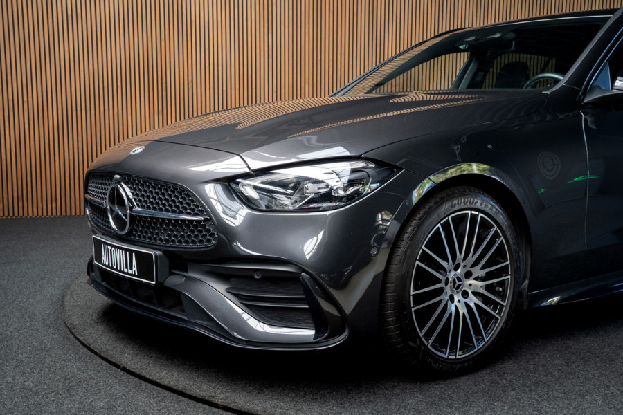 Mercedes-Benz C-Klasse Estate 180 AMG Line Leer Camera Navi LED Nightpack PTS Ambient Elekt. achterklep Elektr. trekhaak LM velgen BTW auto!