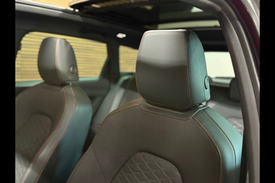 Seat Leon Sportstourer 1.5 eTSI FR Business Intense | Pano | Matrix LED | Trekhaak | ACC | Camera