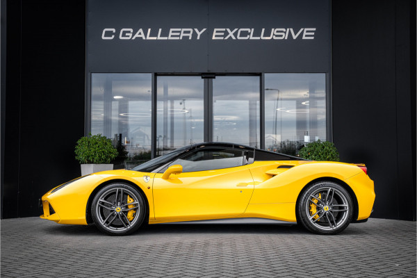 Ferrari 488 3.9 Spider HELE - Giallo Modena | Racing Seats | Carbon | Camera