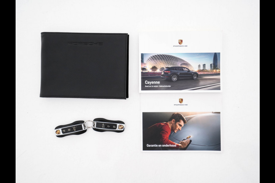 Porsche Cayenne Coupé 3.0 E-Hybrid (Plug-in) (INCL.BTW) Aut. *PANO | LEATHER | FULL-LED | SPORT-CHRONO | TOP-VIEW | ADAPTIVE-CRUISE | BOSE-SOUND | DAB+ | NAVI-FULLMAP | COMFORT-SEATS | SHIFT-PADDLES | KEYLESS | ECC | PDC | 20''ALU*