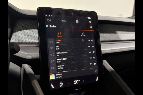 Polestar 2 Long Range Dual Motor Launch Edition 78kWh | SOH 91,5% | Performance Pack | Panoramadak | Harman & Kardon
