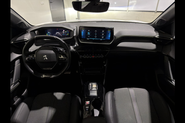 Peugeot e-208 EV GT 50 kWh | Apple Carplay/Android Auto | Voorstoelen verwarmd | Sport interieur