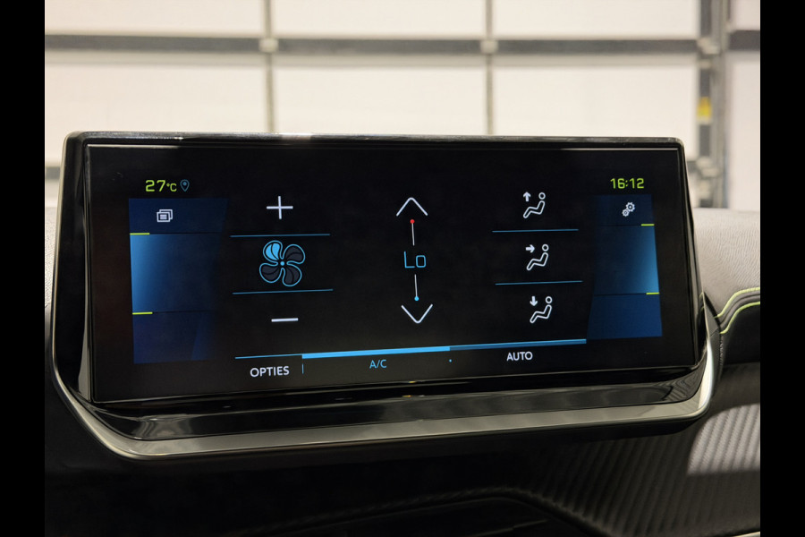 Peugeot e-208 EV GT 50 kWh | Apple Carplay/Android Auto | Voorstoelen verwarmd | Sport interieur