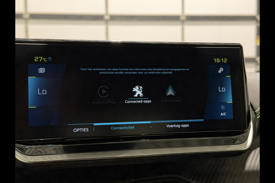Peugeot e-208 EV GT 50 kWh | Apple Carplay/Android Auto | Voorstoelen verwarmd | Sport interieur
