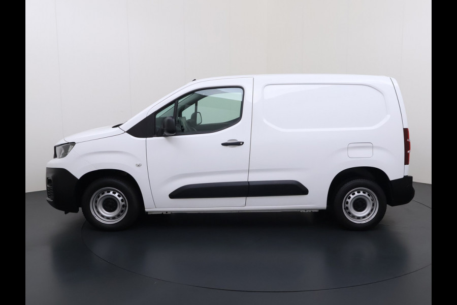 Peugeot Partner 1.2 PureTech Premium BENZINE, BPM vrij, Airco, Navigatie, Cruise Control, EX Lease