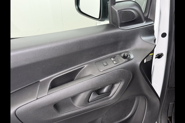 Peugeot Partner 1.2 PureTech Premium BENZINE, BPM vrij, Airco, Navigatie, Cruise Control, EX Lease