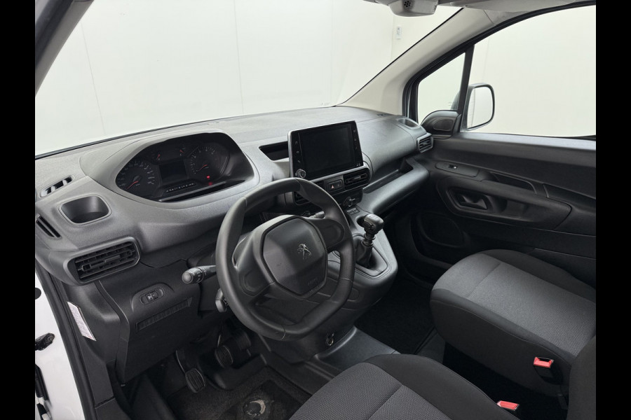 Peugeot Partner 1.2 PureTech Premium BENZINE, BPM vrij, Airco, Navigatie, Cruise Control, EX Lease