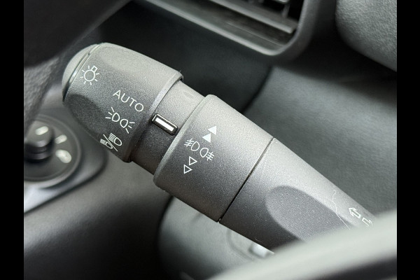 Peugeot Partner 1.2 PureTech Premium BENZINE, BPM vrij, Airco, Navigatie, Cruise Control, EX Lease