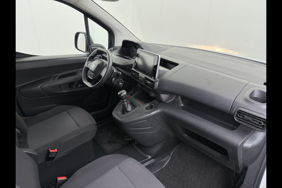 Peugeot Partner 1.2 PureTech Premium BENZINE, BPM vrij, Airco, Navigatie, Cruise Control, EX Lease