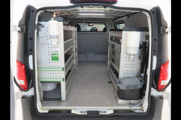 Mercedes-Benz eVito Lang 66 kWh Bott Vario Inrichting