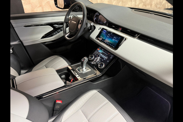 Land Rover Range Rover Evoque 1.5 P300e R Dynamic | Pano | Carplay | Camera | Stoelverwarming