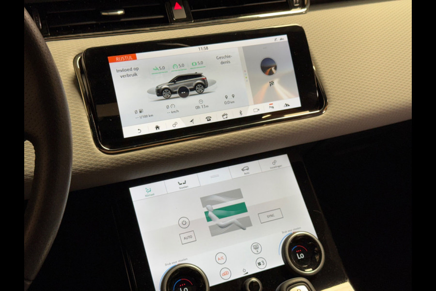 Land Rover Range Rover Evoque 1.5 P300e R Dynamic | Pano | Carplay | Camera | Stoelverwarming