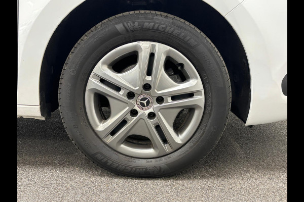 Mercedes-Benz Citan 110 CDI L1 Pro Airco Cruise control Achteruitrijcamera Verwarmde stoel Trekhaak Parkeersensor achter Apple Carplay/ Android Auto