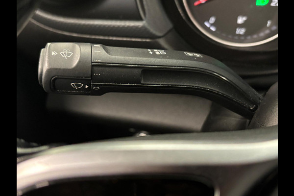 Mercedes-Benz Citan 110 CDI L1 Pro Airco Cruise control Achteruitrijcamera Verwarmde stoel Trekhaak Parkeersensor achter Apple Carplay/ Android Auto