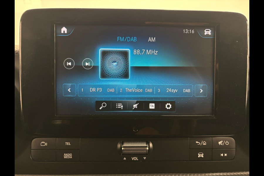 Mercedes-Benz Citan 110 CDI L1 Pro Airco Cruise control Achteruitrijcamera Verwarmde stoel Trekhaak Parkeersensor achter Apple Carplay/ Android Auto