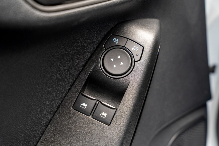 Ford Fiesta 1.0 EcoBoost Hybrid Navi Climate Cruise PDC Carplay Bleutooth LM velgen BTW auto