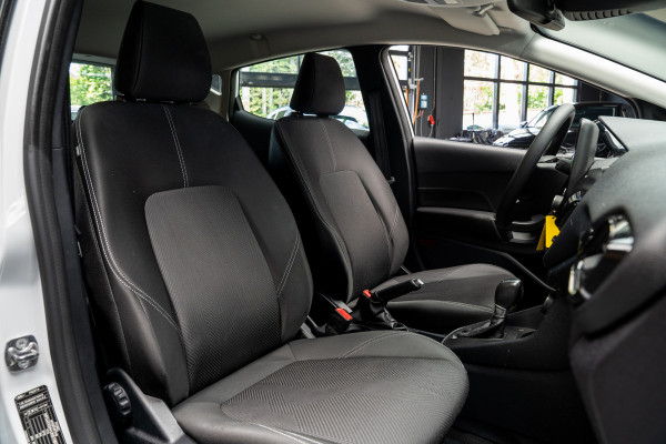 Ford Fiesta 1.0 EcoBoost Hybrid Navi Climate Cruise PDC Carplay Bleutooth LM velgen BTW auto