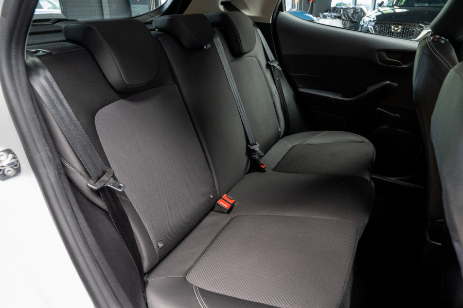 Ford Fiesta 1.0 EcoBoost Hybrid Navi Climate Cruise PDC Carplay Bleutooth LM velgen BTW auto