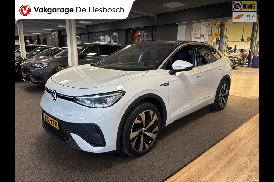 Volkswagen ID.5 Pro 77 kWh / Soh 95,2 / warmtepomp / trekhaak / head up / memory / carplay