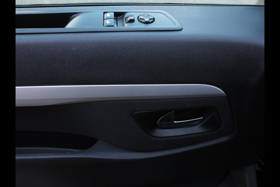Opel Vivaro 2.0 CDTI 145PK Automaat L3 Dubbele Cabine Edition Climate Control Navigatie Cruise Control PDC+Camera Trekhaak