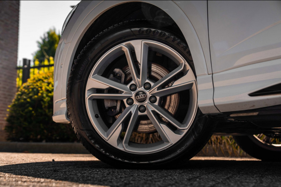 Audi Q3 Sportback 45 TFSI e S Edition 245 PK S-Line ACC Matrix LED Keyless B&O Black Optic Camera 19''