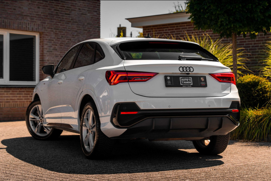 Audi Q3 Sportback 45 TFSI e S Edition 245 PK S-Line ACC Matrix LED Keyless B&O Black Optic Camera 19''