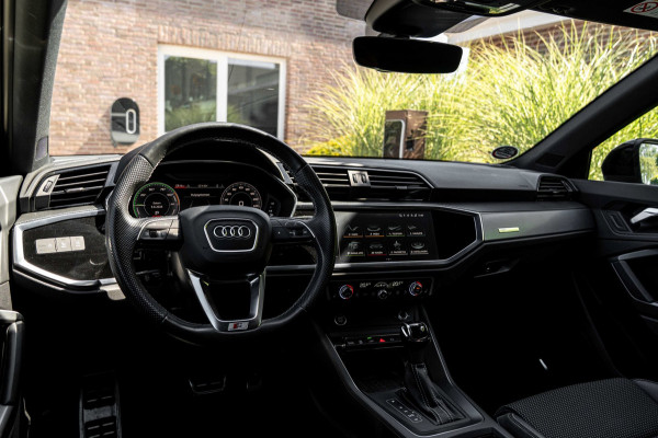 Audi Q3 Sportback 45 TFSI e S Edition 245 PK S-Line ACC Matrix LED Keyless B&O Black Optic Camera 19''