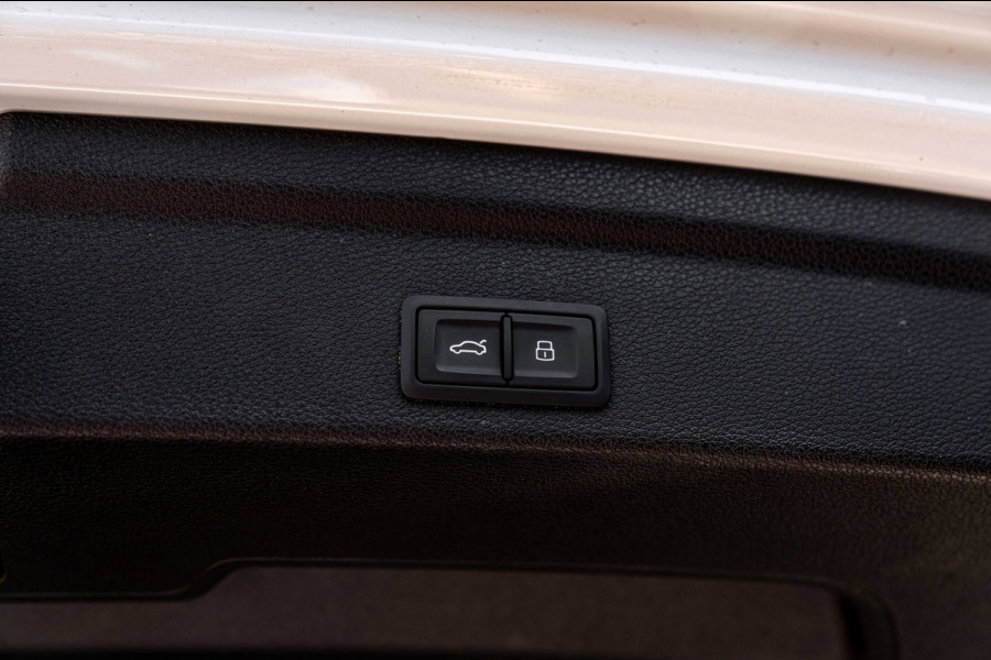 Audi Q3 Sportback 45 TFSI e S Edition 245 PK S-Line ACC Matrix LED Keyless B&O Black Optic Camera 19''