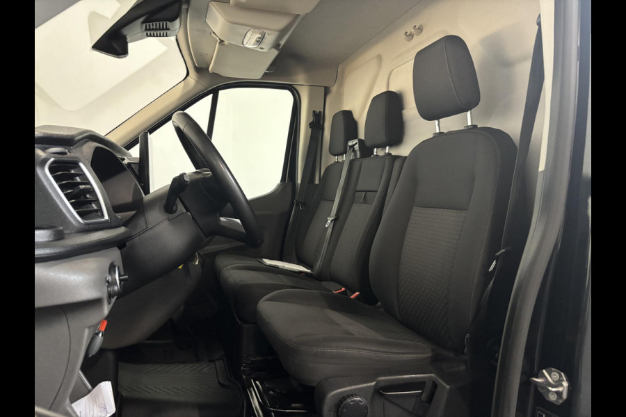 Ford Transit 330 2.0 TDCI L3H2 Trend Automaat Airco Navigatie Bluetooth Camera V+A DAB+ Cruise Control