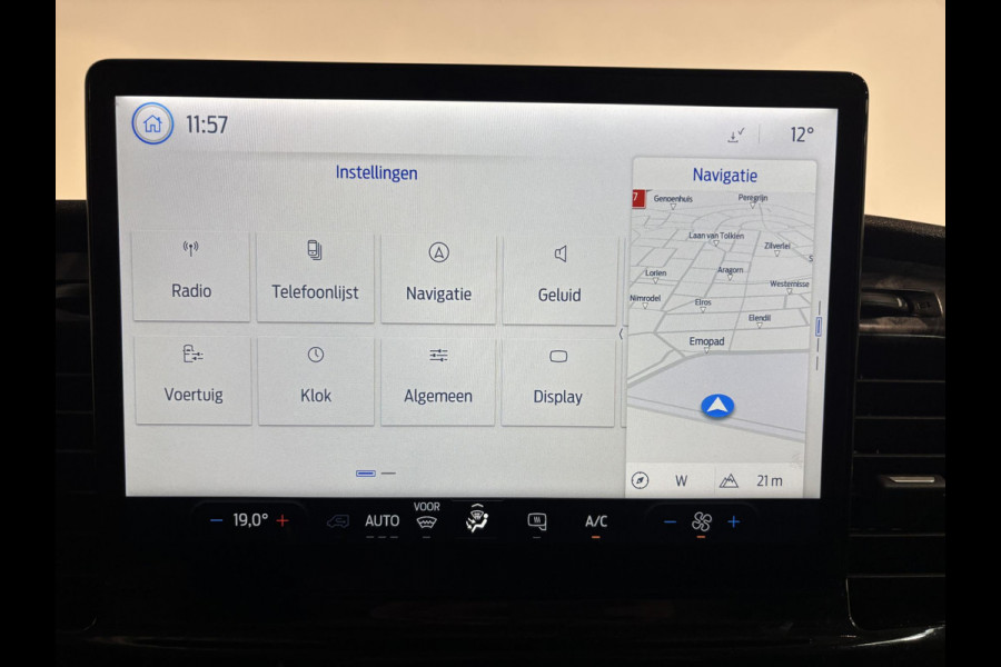 Ford Transit 330 2.0 TDCI L3H2 Trend Automaat Airco Navigatie Bluetooth Camera V+A DAB+ Cruise Control