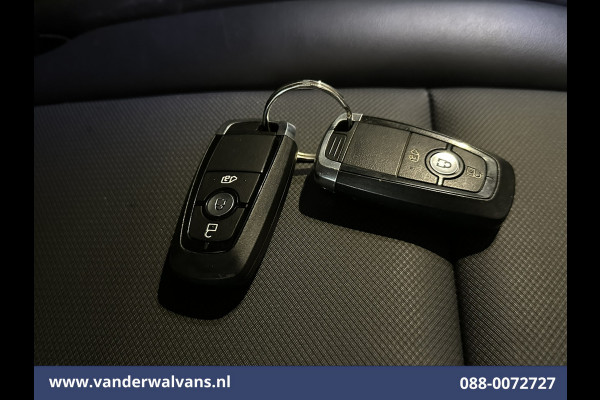 Ford Transit Custom 2.0 TDCI 136pk L2H1 Euro6 Airco | Camera | Navigatie | Apple Carplay | LED | Cruisecontrol Android Auto, 2800kg trekhaak, Parkeersensoren, Verwarmde voorruit, Bijrijdersbank