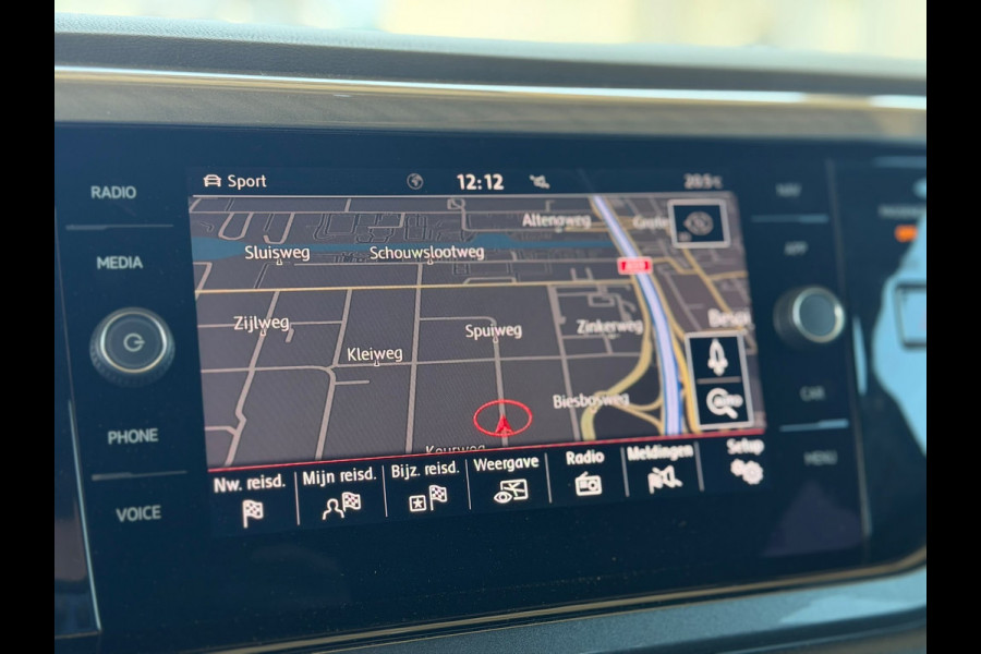 Volkswagen Polo 2.0 TSI GTI( Goed OnderH, Navi, Carplay, StoelV, App-Connect, Cruise Con, Etc)