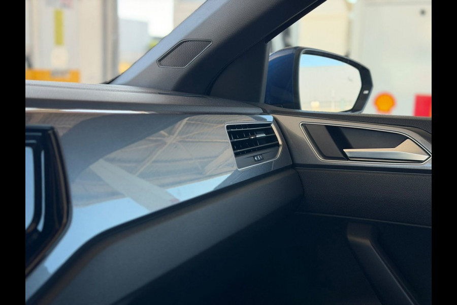 Volkswagen Polo 2.0 TSI GTI( Goed OnderH, Navi, Carplay, StoelV, App-Connect, Cruise Con, Etc)