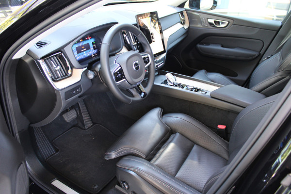 Volvo XC60 2.0 T8 Ultra Bright | Luchtvering | Massage | H/K | Head-Up