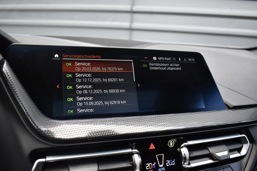 BMW 1 Serie M135i xDrive 306pk | Pano | Harman/Kardon | Head-Up | 19'' Wielen | Stuur + Stoelverwarming |