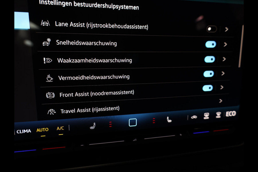 Volkswagen Tayron R-Line Edition 1.5 eHybrid 200 kW / 272 PK SUV 6 v Panoramadak | Trekhaak | 360 camera