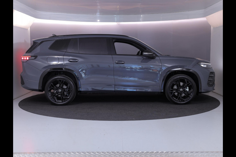 Volkswagen Tayron R-Line Edition 1.5 eHybrid 200 kW / 272 PK SUV 6 v Panoramadak | Trekhaak | 360 camera