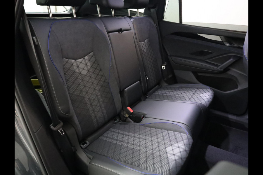 Volkswagen Tayron R-Line Edition 1.5 eHybrid 200 kW / 272 PK SUV 6 v Panoramadak | Trekhaak | 360 camera