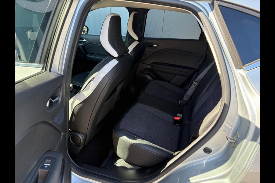 Renault Captur 1.6 E-Tech Hybrid 145PK Automaat Techno Trekhaak/Gr.-navigatie/Camera/Parkeerhulp/Carplay-android