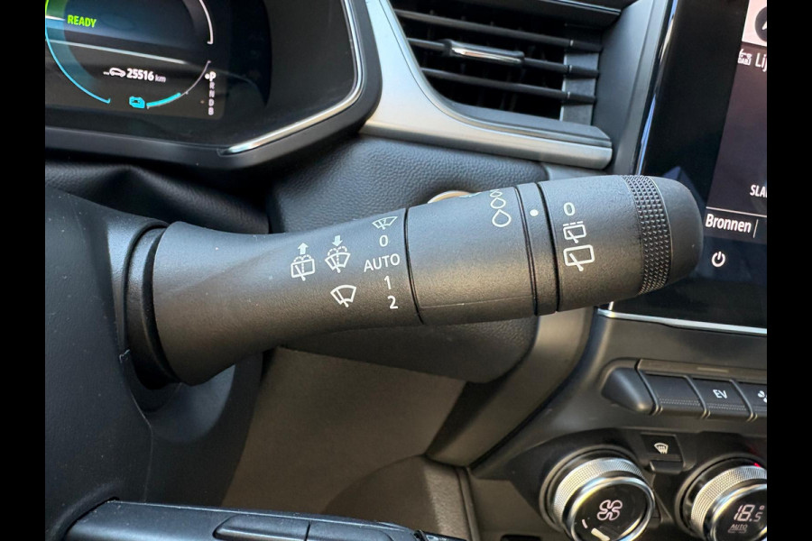 Renault Captur 1.6 E-Tech Hybrid 145PK Automaat Techno Trekhaak/Gr.-navigatie/Camera/Parkeerhulp/Carplay-android