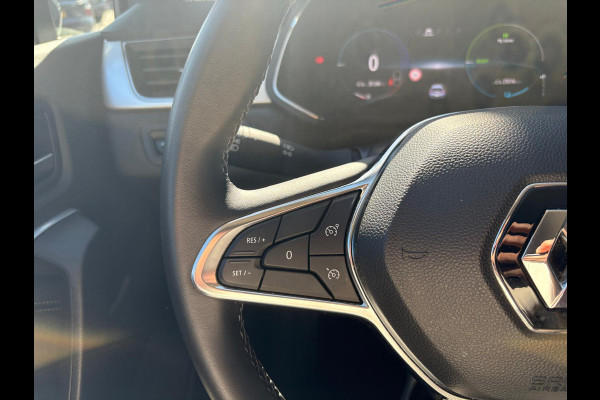 Renault Captur 1.6 E-Tech Hybrid 145PK Automaat Techno Trekhaak/Gr.-navigatie/Camera/Parkeerhulp/Carplay-android
