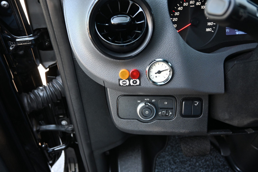 Mercedes-Benz Sprinter 519 CDI 3.0 V6 BE trekker MBUX navigatie, Geveerde stoel, Etc.