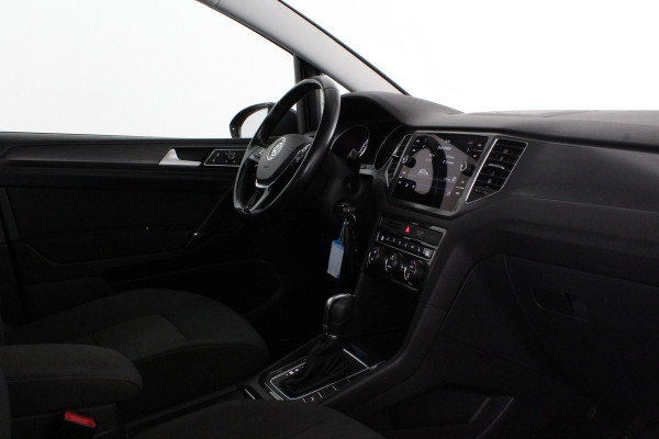 Volkswagen Golf Sportsvan 1.0 TSI Highline > Camera/All season banden/Goed onderhouden!