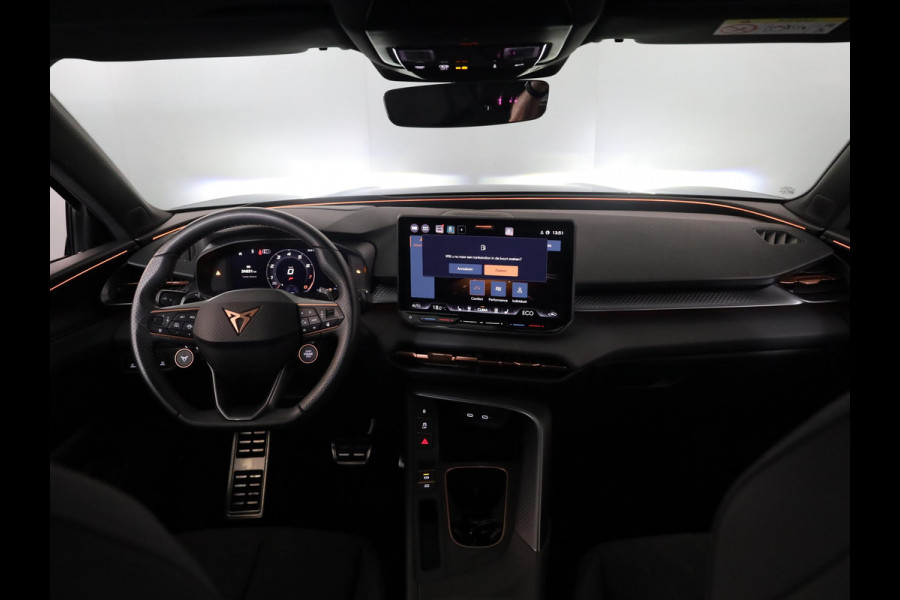 CUPRA Terramar 1.5 TSI e-Hybrid Business 204 pk Automaat (DSG) | Navigatie | Parkeersensoren (Park assist) | Rondomzicht camera | Autom. airco (3 zones) | Elektr. voorstoelen | Head-up display |