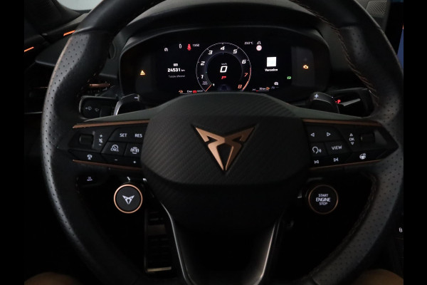 CUPRA Terramar 1.5 TSI e-Hybrid Business 204 pk Automaat (DSG) | Navigatie | Parkeersensoren (Park assist) | Rondomzicht camera | Autom. airco (3 zones) | Elektr. voorstoelen | Head-up display |
